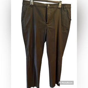 Dark Black Cotton Lightweight Bootcut Falls Creek Pants.  Size = 16 Avg.